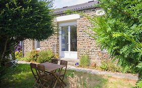 Semi-detached houses, Etables-sur-Mer
